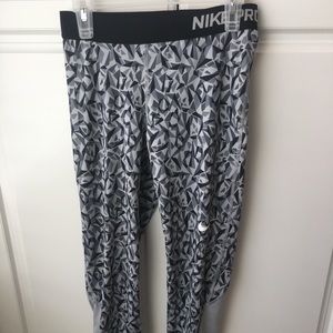 Nike Pro Leggings Great Condition Size Small